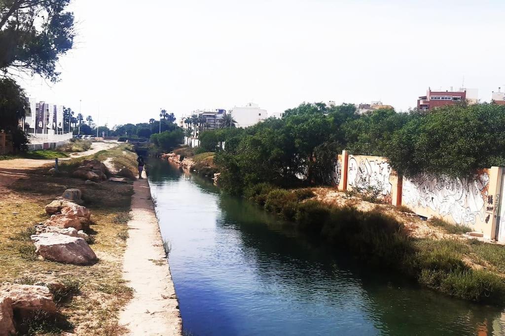 Adventure Harbour Apartment Torrevieja Ngoại thất bức ảnh