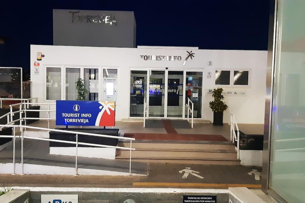Adventure Harbour Apartment Torrevieja Ngoại thất bức ảnh