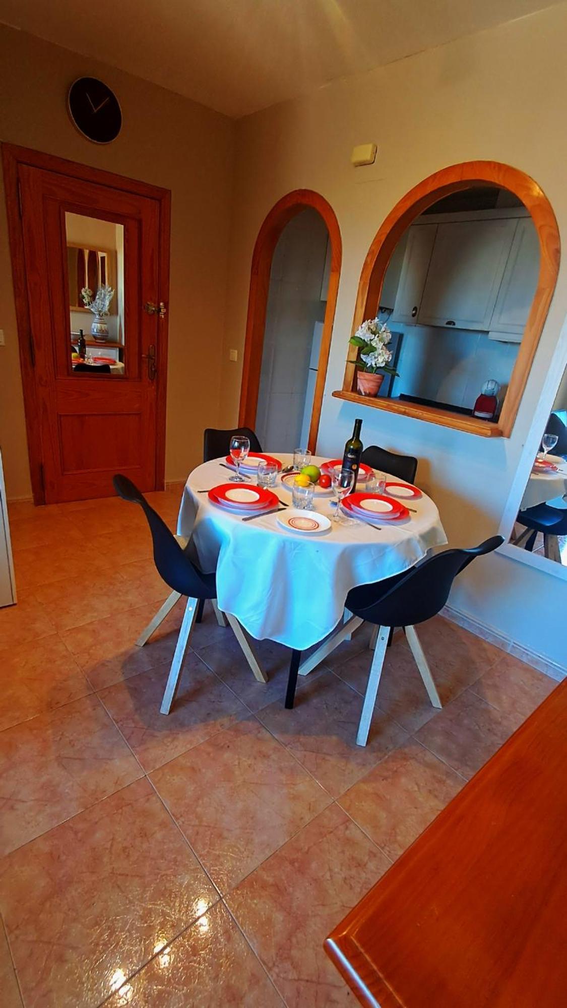 Adventure Harbour Apartment Torrevieja Ngoại thất bức ảnh